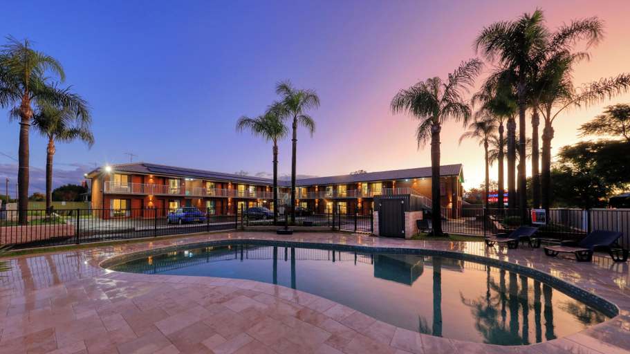 Exterior & Views 2, The Palms Dubbo, Dubbo - Pt A
