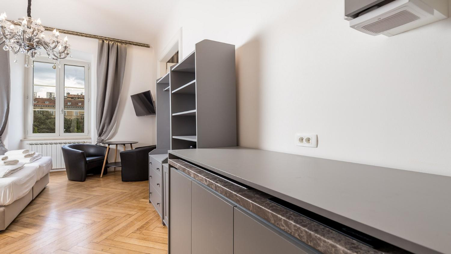 Others 4, Apartments ART TEATRO, Rijeka