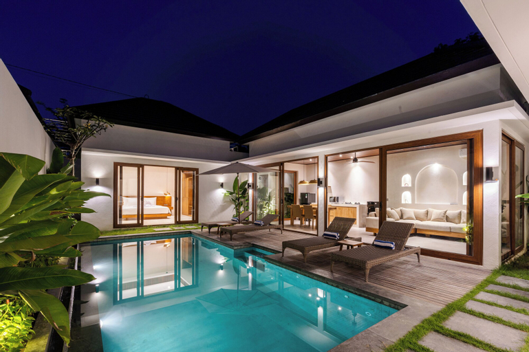 Swimming Pool 1
