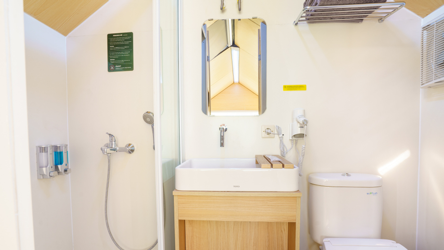 Bathroom 6