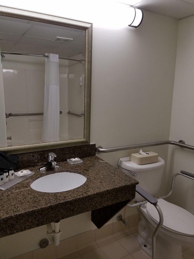 Bathroom 5, Country Inn & Suites by Radisson, Lexington, VA, Rockbridge