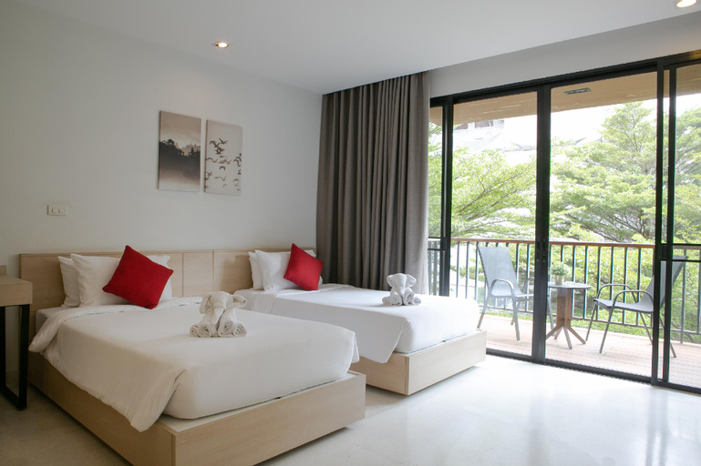 Bedroom 12