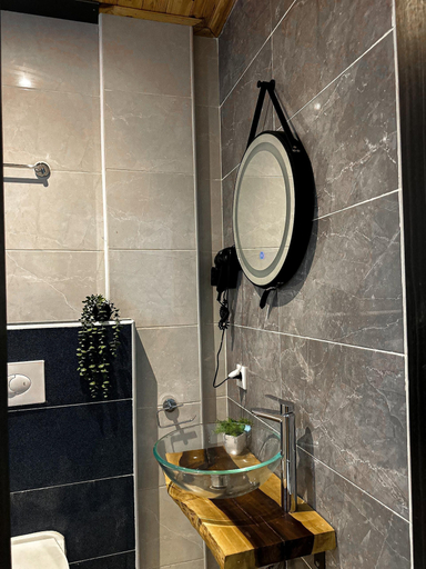 Bathroom 2, Kilk Klak Appart Hotel, Cotonou