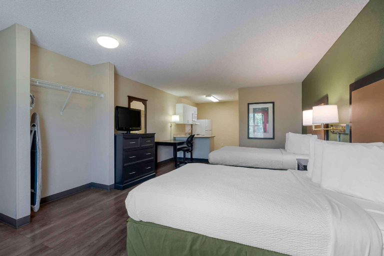 Bedroom 8
