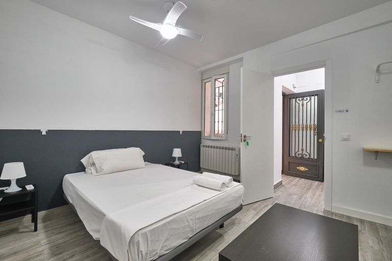 Others 3, Nunez de Arce habitaciones, Madrid