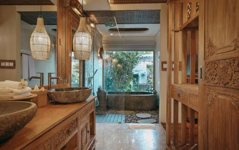 Bathroom 23