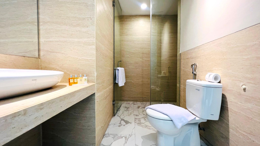 Bathroom 4