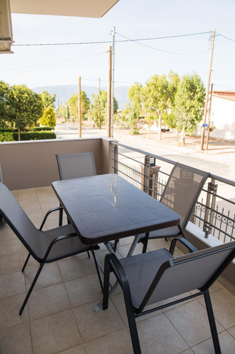 Others 3, Dream Maisonete With Garden Near In Sea, West Greece