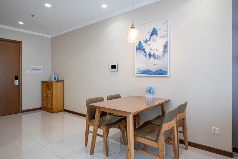Dining Room 13