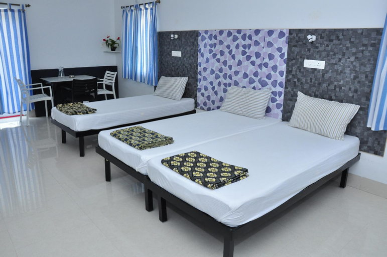 Bedroom 12