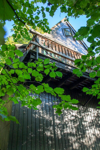 Gezellige bungalow met zwembad op het park, Luxembourg