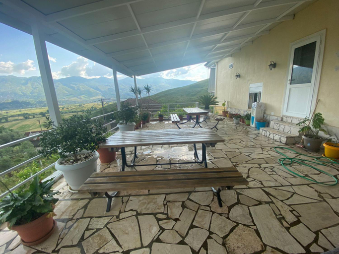 Others 5, VILA SHAMETAJ, Gjirokastrës