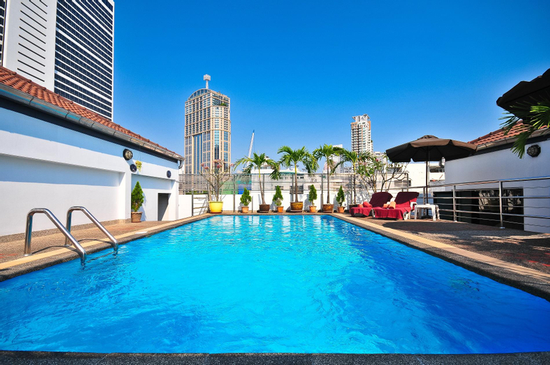 Swimming Pool 15