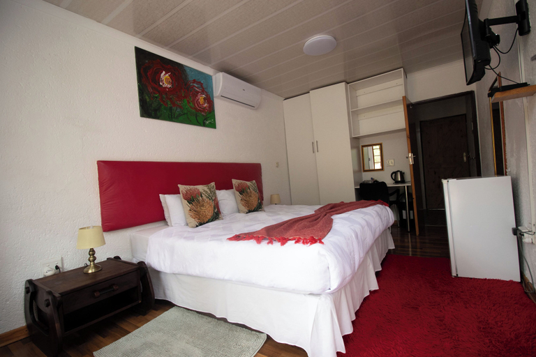Others 5, Mihandzu Guest House, Ehlanzeni
