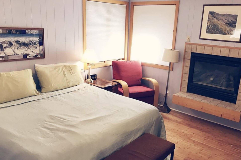 Bedroom 3, Tamarack Townhome #17, Pitkin