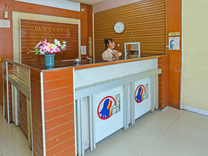 Others 2, OYO 92469 Hotel Sahabat, Tangerang