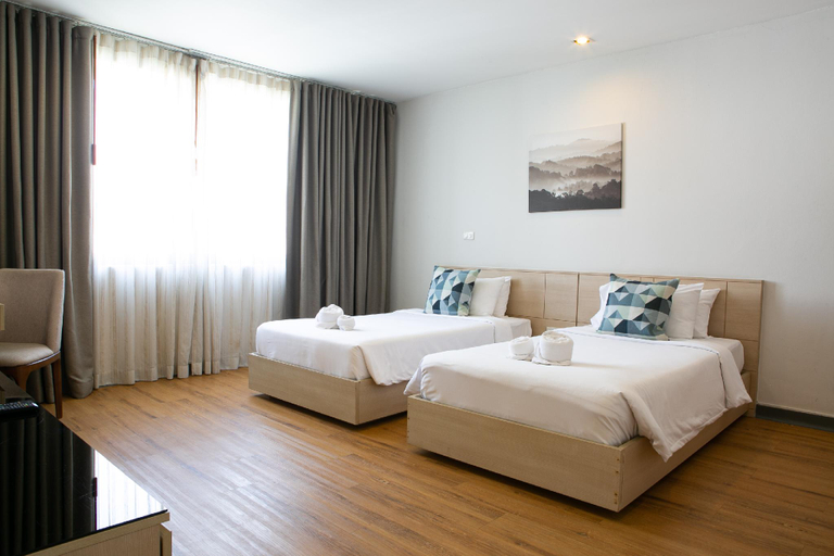 Bedroom 13