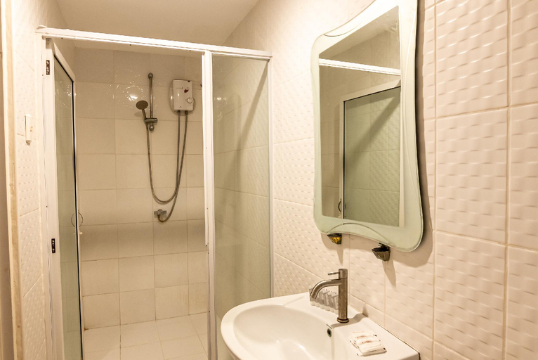Bathroom 3