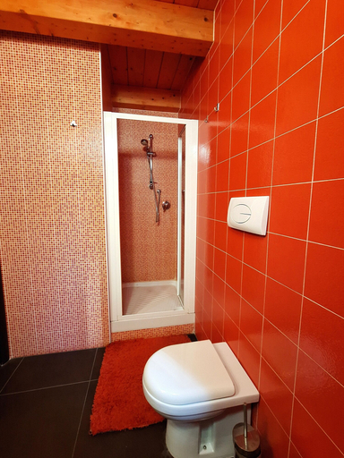 Bathroom 3, Casa Claudia, Salerno
