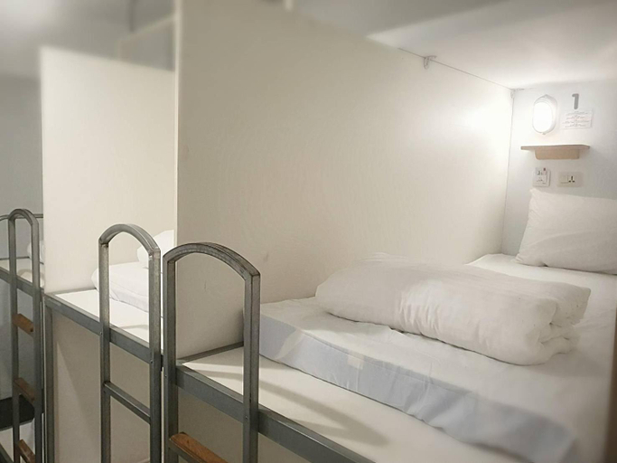 Bedroom 10