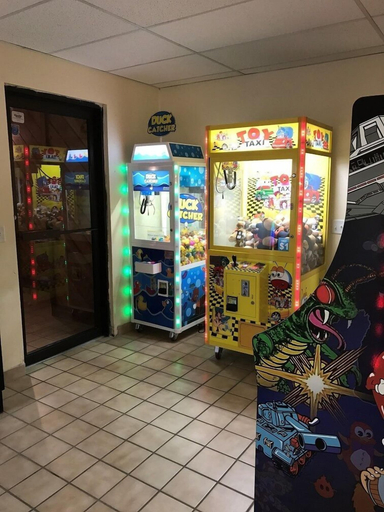 Food & Drinks 5, Woodside Dells Hotel & Suites, Columbia