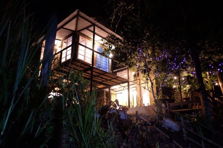 Camp-Ula, Tanay