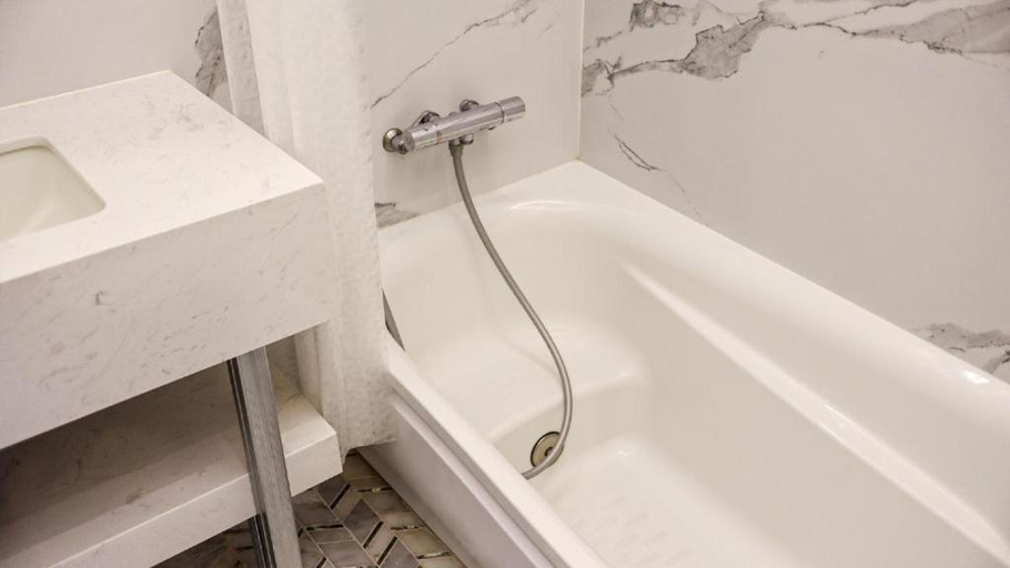 Bathroom 2, Reimi Mondo601, Toshima