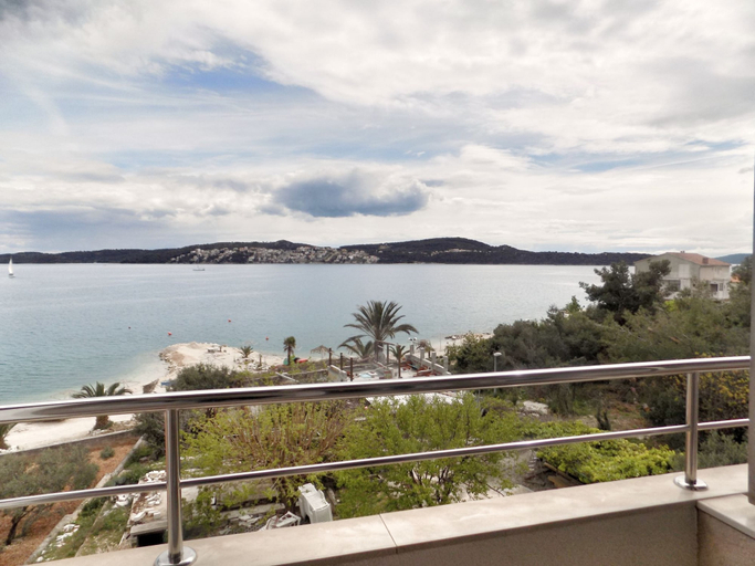 Others 5, Trogir Sunny Apartments With Sea View, Seget