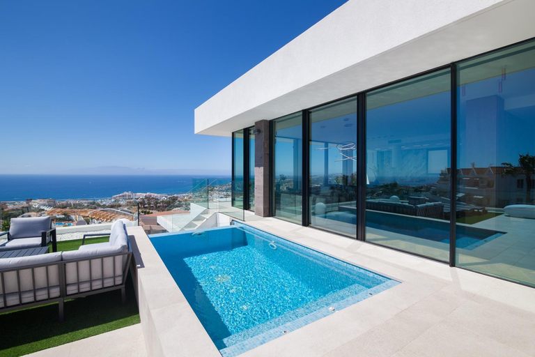 Others 4, Villa E with priv, heated pool, ocean view THE VIEW TENERIFE, Santa Cruz de Tenerife