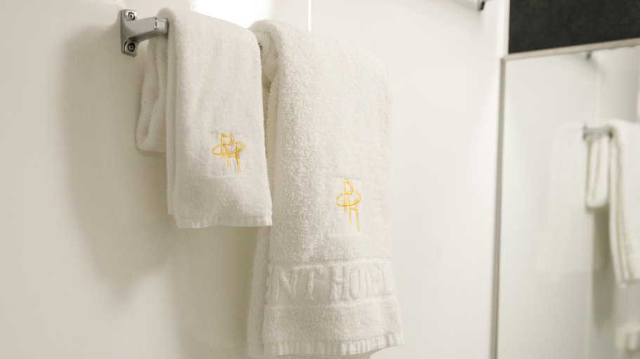 Amenities 30