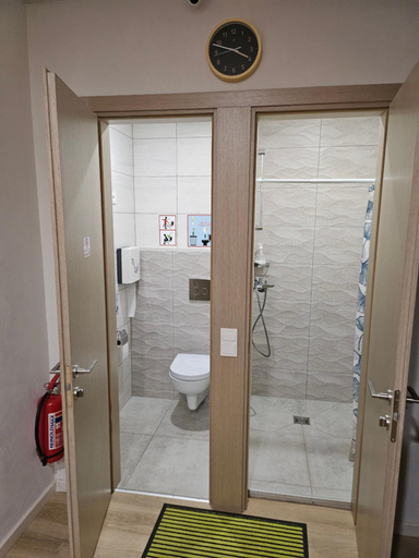 Others 5, Kauno apartamentai su 2 lovom, Kauno