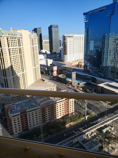 Others 3, MGM Signature PH 30th floor Deluxe Studio apartment Strip Facing with Balcony, Clark