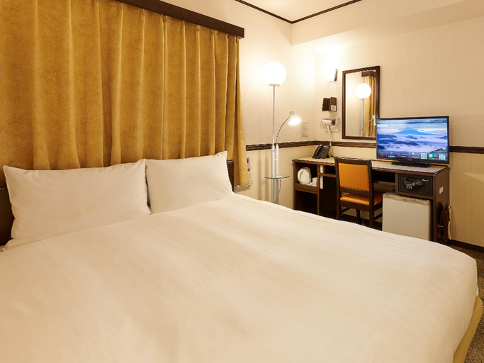 Bedroom 12