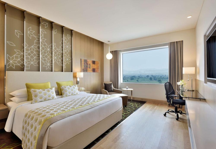 Bedroom 13