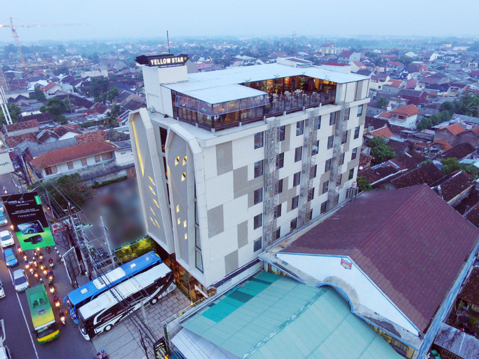 Exterior 1