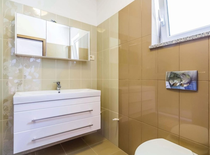 Bathroom 3, Cozy One Bedroom Apartment With Terrace, Mošćenička Draga