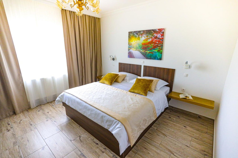 Bedroom 2, Secluded Holiday Home With Pool and Hot Tub, Lećevica