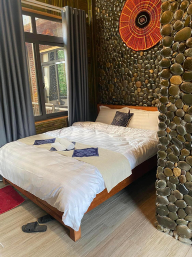 Bedroom 22