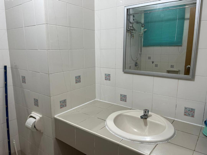 Bedroom 4, Miri City Centre Condo @ Imperial Mall, Miri