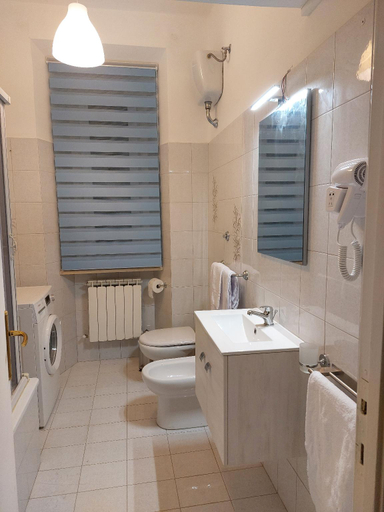 Bathroom 2, Il Ciliegio Casa Vacanza, Macerata