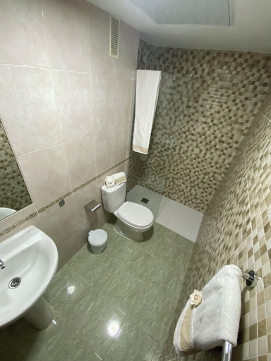 Bathroom, RT-Green Park, Las Palmas