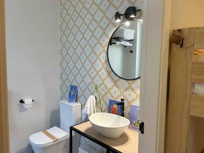 Bathroom 5, Growers Boutique Huelva, Huelva