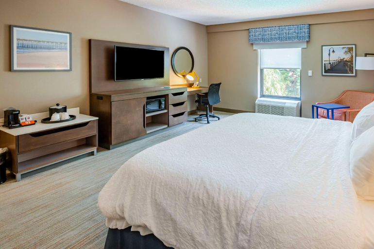 Bedroom 16