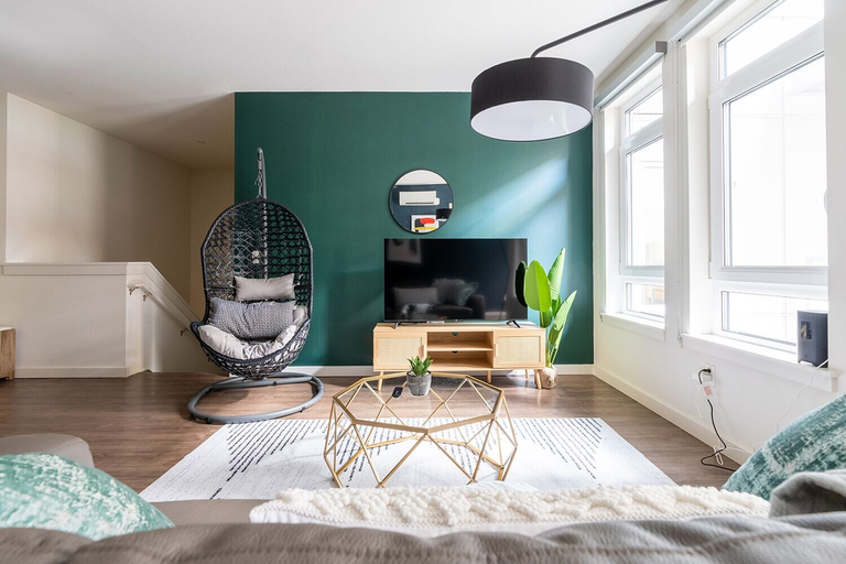 Others 4, Sophari Parkside: Bellevue Apartments, King