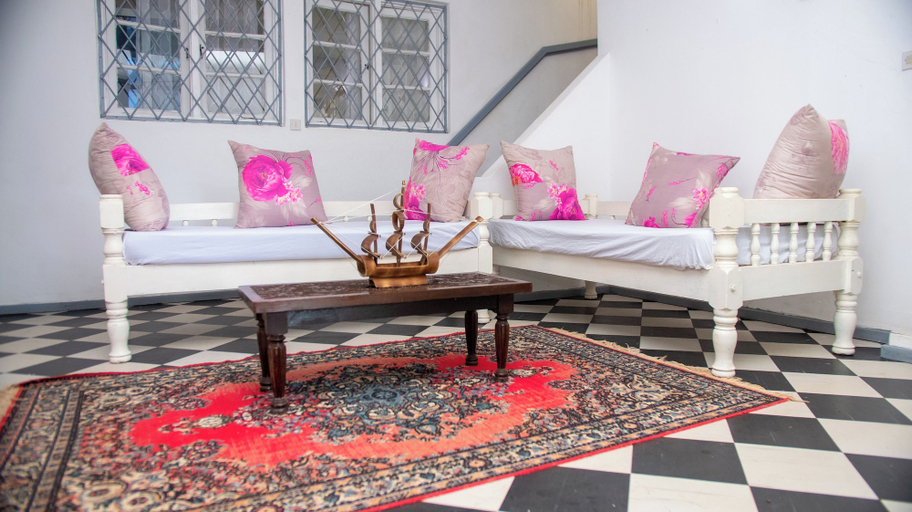 Others 5, Cosy beach villa, Malindi