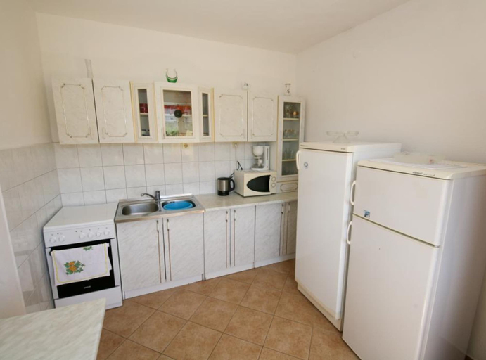 Others 4, Spacious Beachfront Apartment Ciovo, Trogir