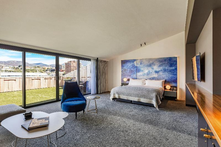 Bedroom 30