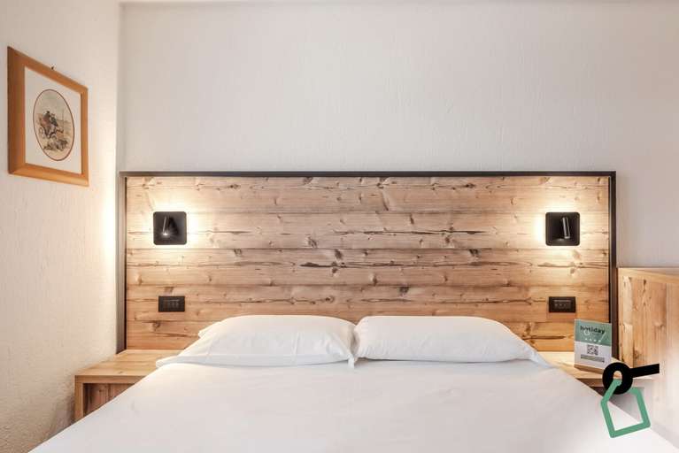 Bedroom 4, Hotiday Apartments La Thuile, Aosta