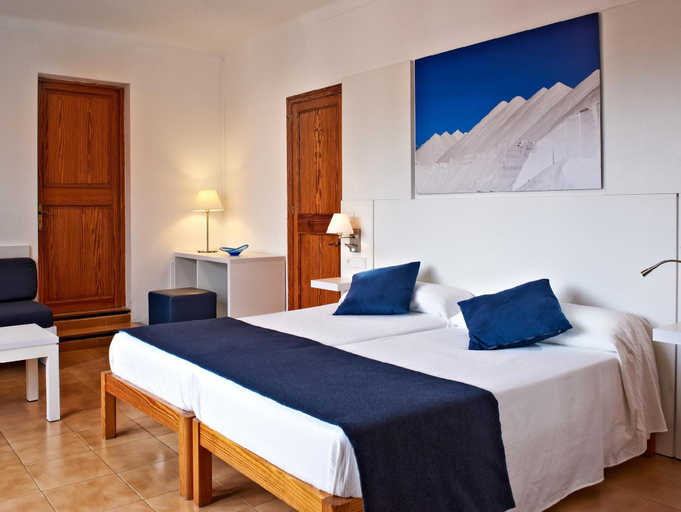 Bedroom 3, Hostal Colonial, Baleares