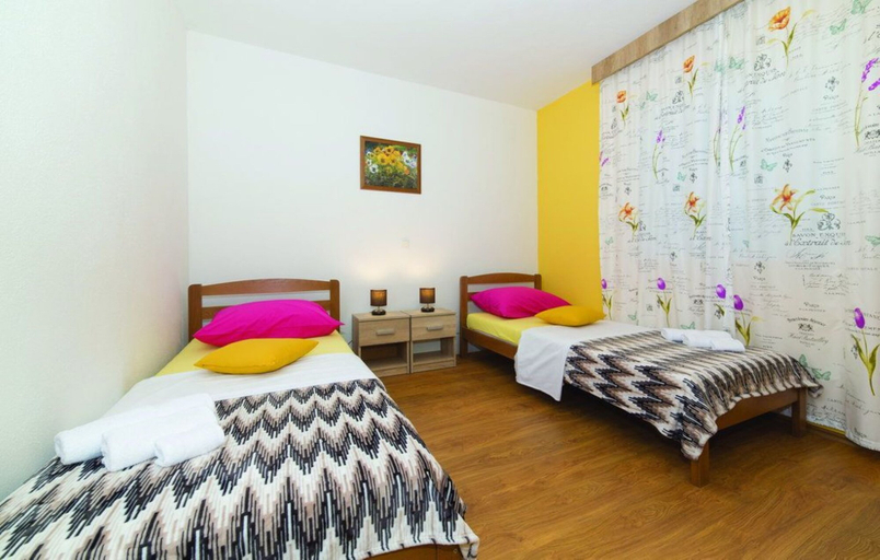 Bedroom 2, Family-friendly Holiday Home With Private Pool, Playground, and BBQ, Kaštela